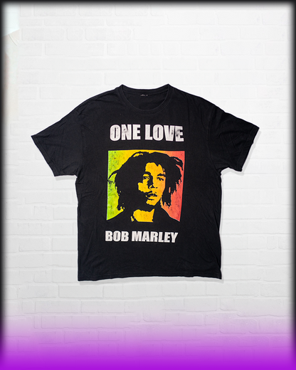 ONE LOVE BOB MARLEY GRAPHIC TSHIRT