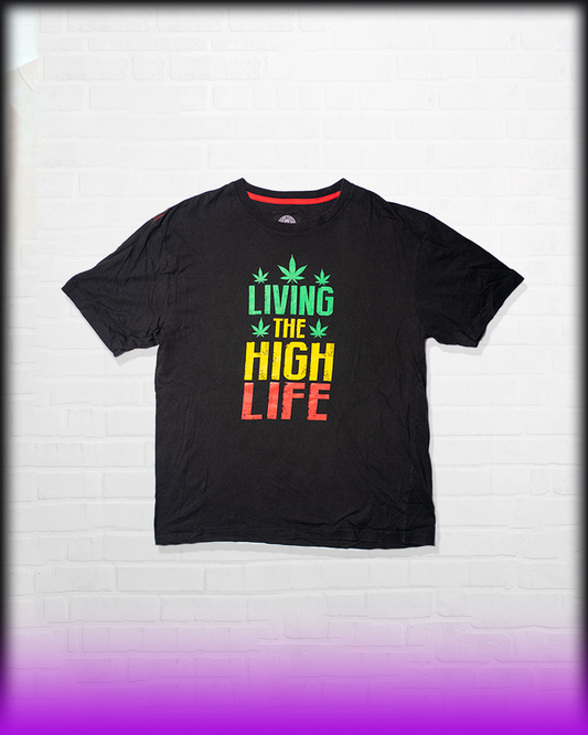 LIVING THE HIGH LIFE GRAPHIC TSHIRT